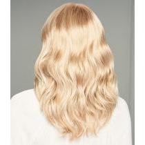 Center of Attention - by Gabor - HAB