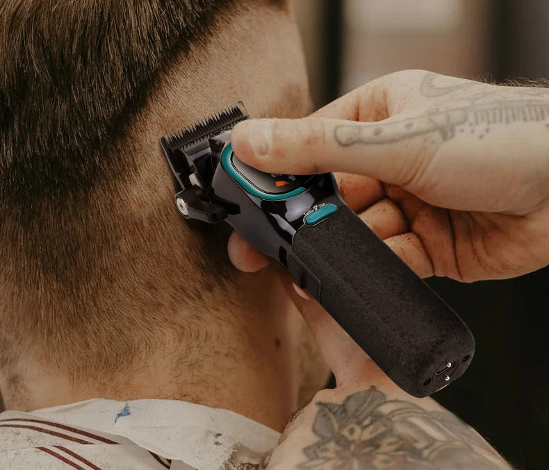 VGR high-end hair trimmer two-piece set metal body 9000 RPM hair clipper alloy blade head oil head carving push shear V-886 S2 - HAB - Hair And Beauty