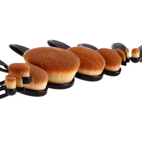 Beauty Experts Set of 10 Oval Beauty Brushes - HAB 